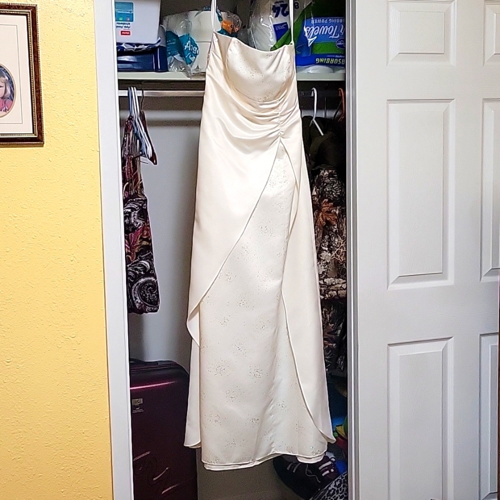 Niki Livas Homecoming Gown